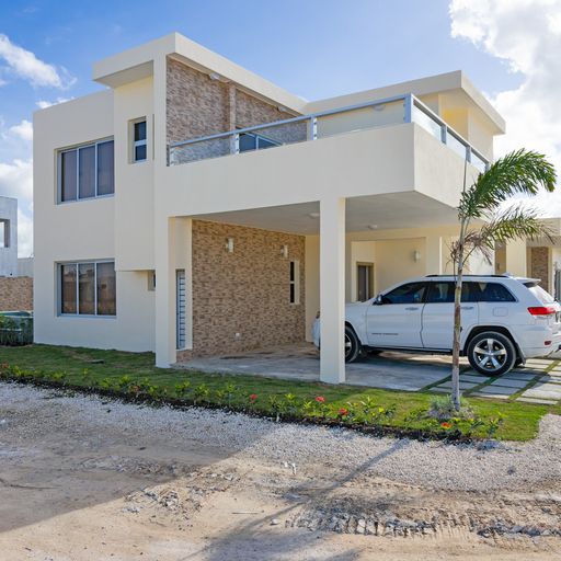 VILLA DE LUJO Y MODERNA EN PUNTA CANA
